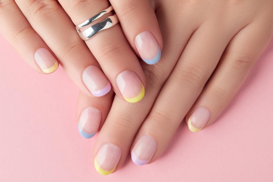 Close-up pastel manicure.